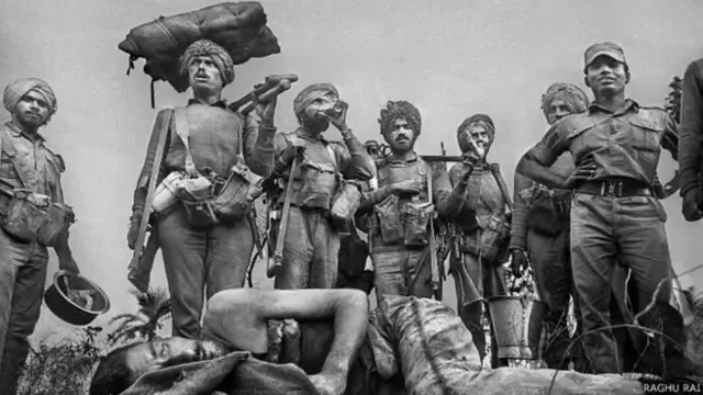 पाकिस्तानी युद्ध बंदी और भारतीय सैनिक