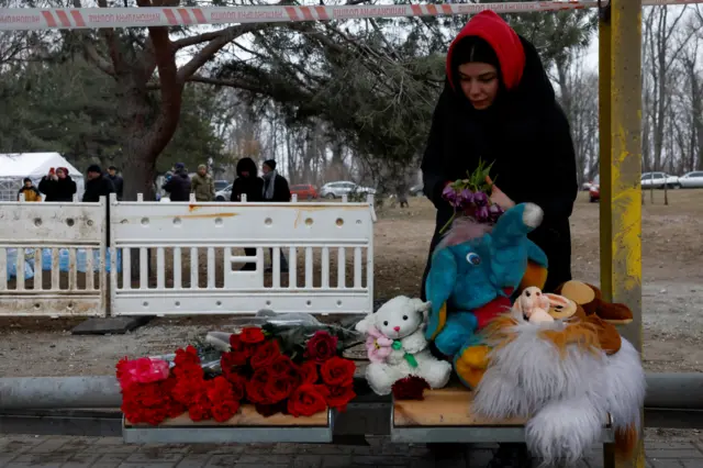 Rescate de víctimas del ataque en Dnipro