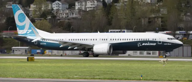 一架波音737 MAX 9客机在美国华盛顿州试飞(13/4/2017)