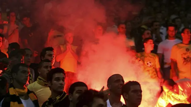 ক্লাবটির স্টেডিয়ামে 'আরবদের মৃত্যু' এমন কোরাস ধ্বনি শোনা যেত নিয়মিত।