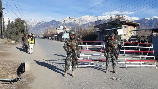 巴基斯坦同阿富汗接壤的边界部落地区