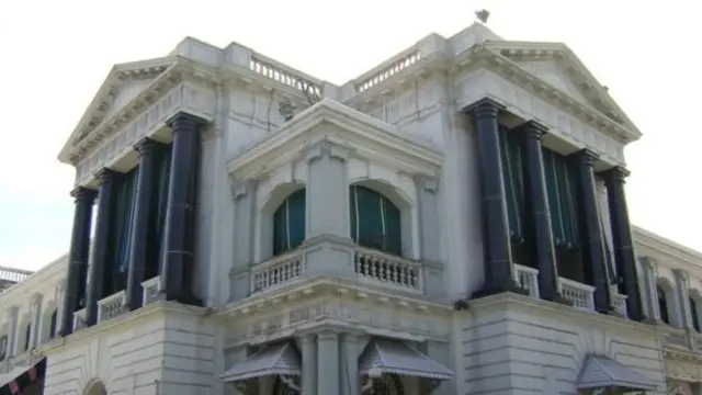 தமிழக அரசு