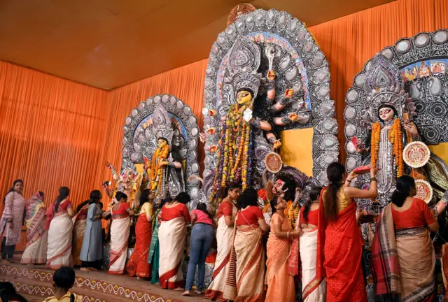 सीआर पार्क की दुर्गा पूजा पूरी दिल्ली में मशहूर है