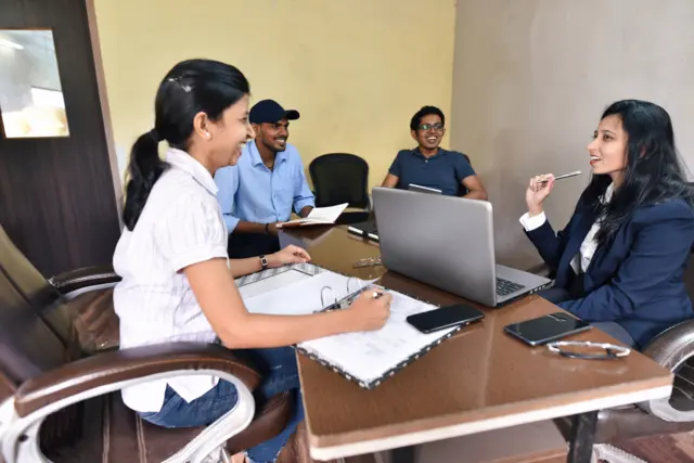 ఐటీ ఉద్యోగులు