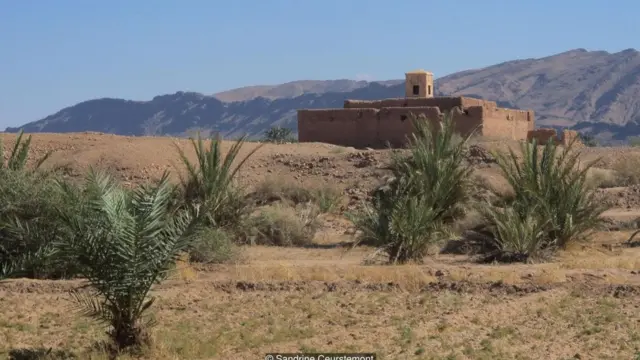 每年约有 330 天的日子都是晴空万里，拥有沙漠之门之称的 Ouarzazate 市周围地区是理想选择（图片来源：Sandrine Ceurstemont）