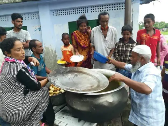 ঘরবাড়ি হারিয়েছে অনেক মানুষ