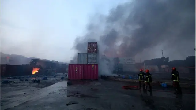 Yosh porno fotosuratlar bilan etuk ayollar porno Eng katta dildolarni onlayn tomosha qiling.