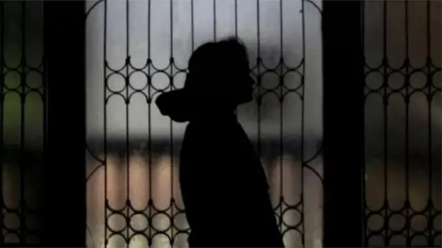 अविवाहित गर्भवती मामला