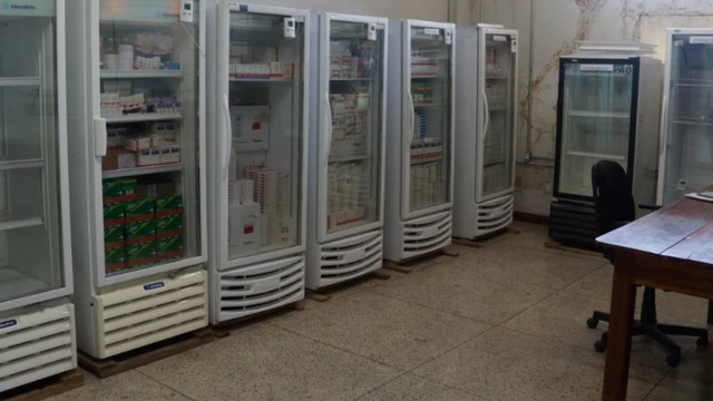 Refrigeradores desligadoscoritiba palmeirasum almoxarifadocoritiba palmeirasremédioscoritiba palmeirasalto custo no Panamá