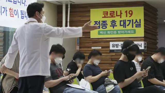 얀센 백신 접종예약은 지난 1일 하루만에 선착순 마감됐다