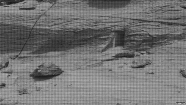 મંગળ ગ્રહ પર દરવાજો