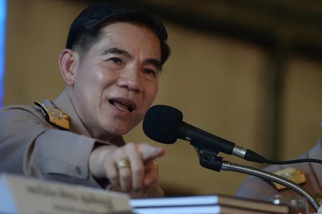 พล.ร.อ.ลือชัย รุดดิษฐ์ เสนาธิการกองทัพเรือ