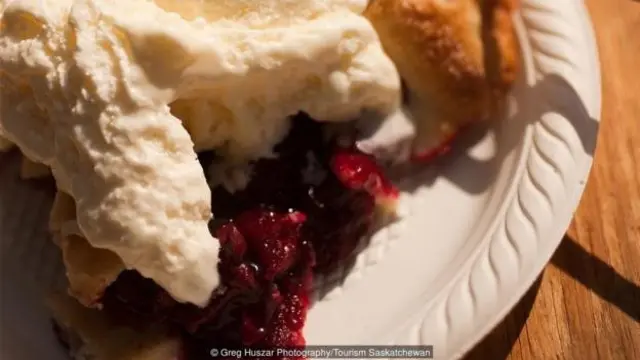 Ceri-ceri ini mempertahankan rasa serta warna yang intens meski dimasak di suhu tinggi.