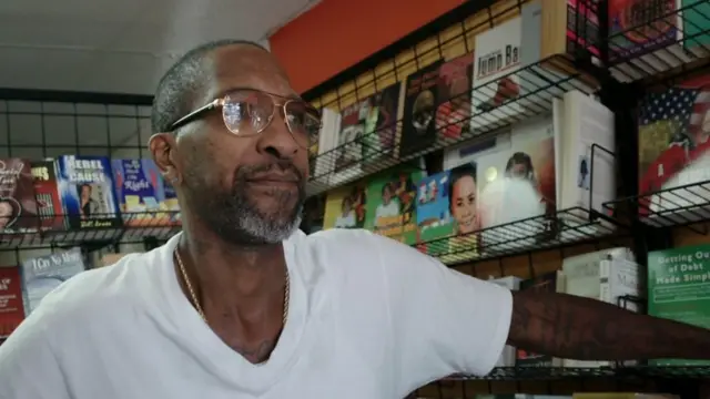 اگر به من بگویید خبر‌چین، خودم شما را می‌کشم‌"