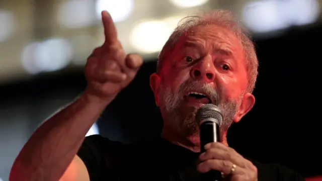 Lula discursa após condenação