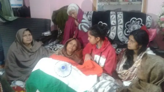 चंदन गुप्ताचा परिवार