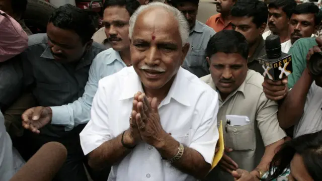 भाजपा के सीएम कैंडिडेट येदियुरप्पा की लिंगायत समाज पर अच्छी पकड़