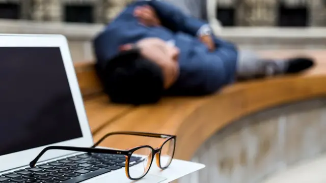 Привычка устраивать изматывающие рабочие марафоны очень сильно укоренилась в японской культуре