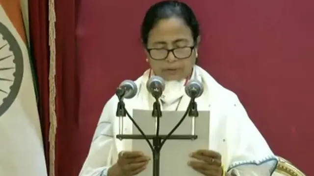 મમતા બેનરજીએ ત્રીજી વખત મુખ્ય મંત્રીપદના શપથ લીધા