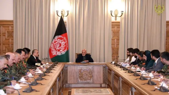 ولسمشر غني دوه ورځې وړاندې له افغان امنیتي چارواکو سره د سولې په اړه غږېدلی