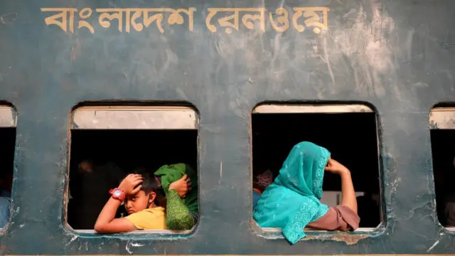 বাংলাদেশে রেল যাত্রী