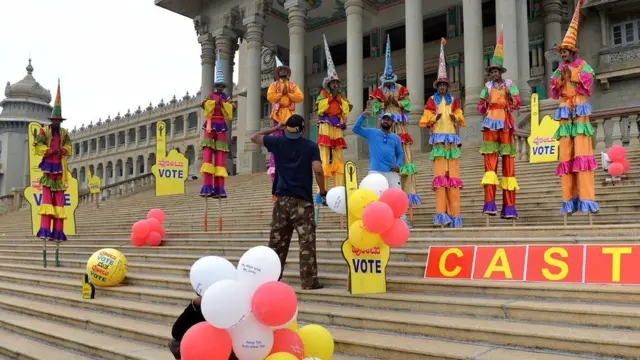 કર્ણાટકના યુવાનની એક તસવીર