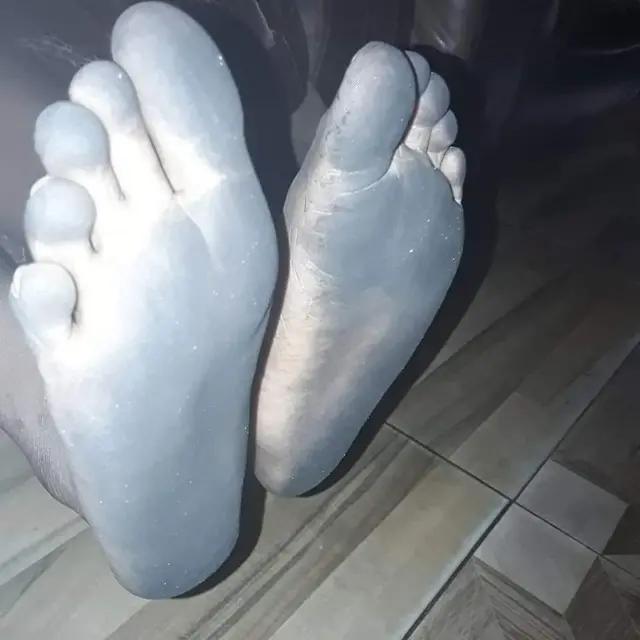 pikin leg wey black sake of soot inside house