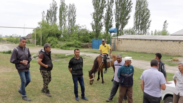 Xaçmazın Çarxı kənd sakinləri