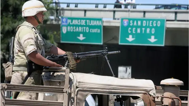 Un soldado en Tijuana
