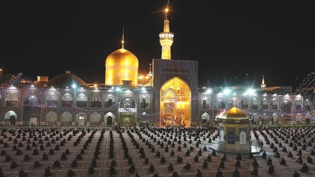 امام رضا در مشهد