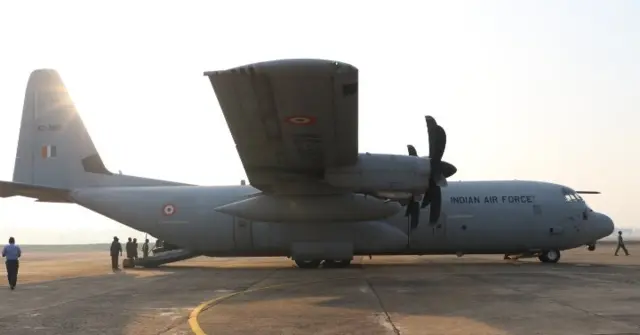 இலங்கை சென்றுள்ள இந்திய விமானப்படை விமானங்கள்