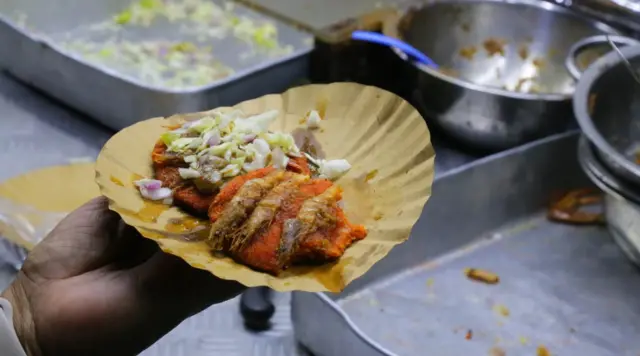 Two Isso wades in a paper plate