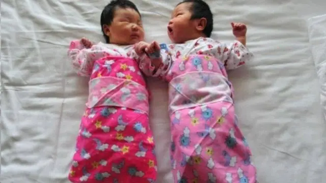 Төрөлгөндө туура эмес медициналык жардам көрсөтүүнүн кесепети бала алты ай болгондо гана билине баштайт