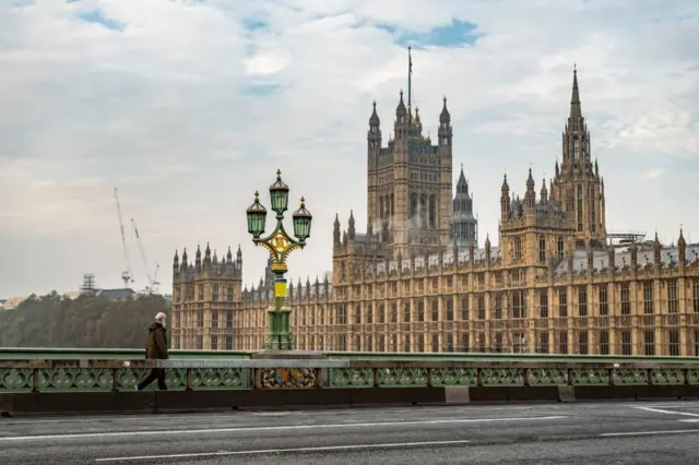 شارع مبنى البرلمان في لندن