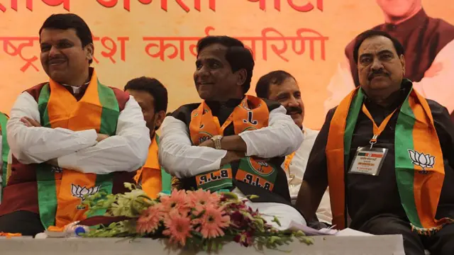 एकनाथ खडसे, देवेंद्र फडणवीस