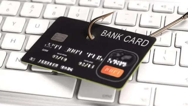 நூதனமாக நடக்கும் ஆன்லைன் மோசடிகளில் இருந்து தப்பிப்பது எப்படி?