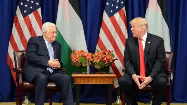 பாலத்தீன அதிபரும் ட்ரம்பும்