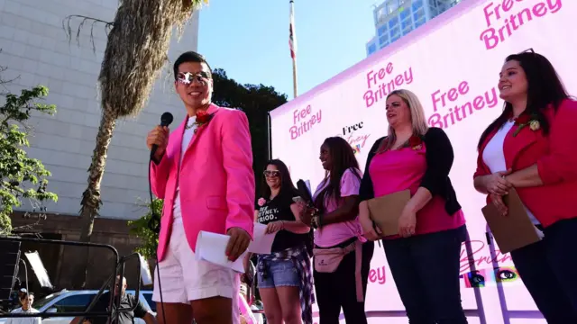 britni spirs protest