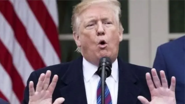 डोनल्ड ट्रंप