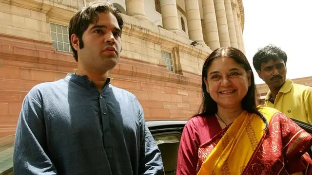 વરુણ ગાંધી અને મેનકા ગાંધી