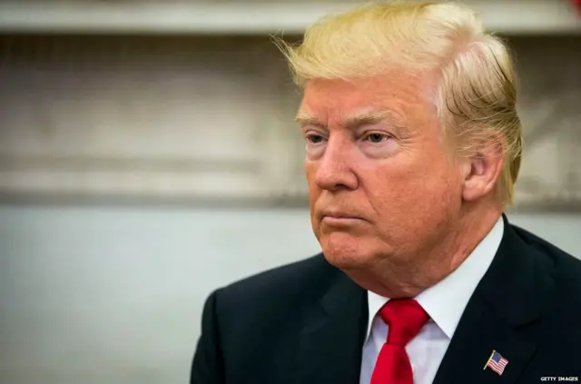 डोनल्ड ट्रंप