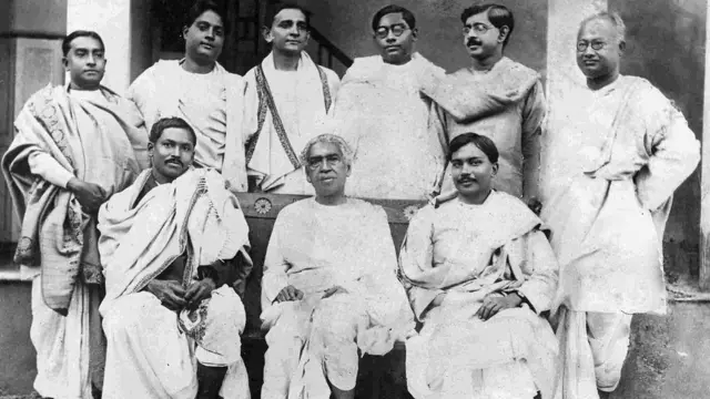 মেঘনাদ সাহা, সত্যেন্দ্রনাথ বোস, জগদীশ চন্দ্র বসু সহ অন্য বিজ্ঞানীরা।