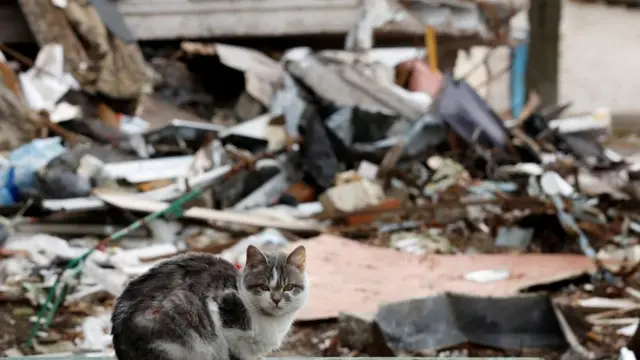 2023년 1월 5일 돈바스 지역에 대한 러시아의 미사일 공격으로 무너진 아파트