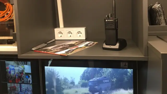 Всередині автобусу