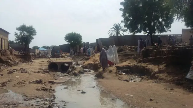 Pipo wey dey stranded