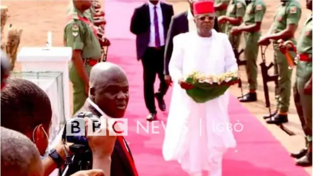 Ebe Gọvanọ Dave Umahi na-edobere ndịgha ifuru iji kwanyere ha ugwu n'Unity Square, Abakalili, Ebonyi Steeti