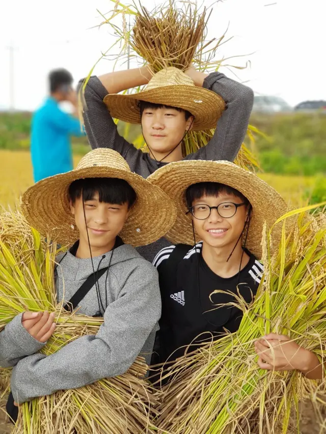 태훈 씨는 사랑을 듬뿍 받은 아이들이 건강한 사회인이 된다는 믿음으로 아이들을 키우고 있다