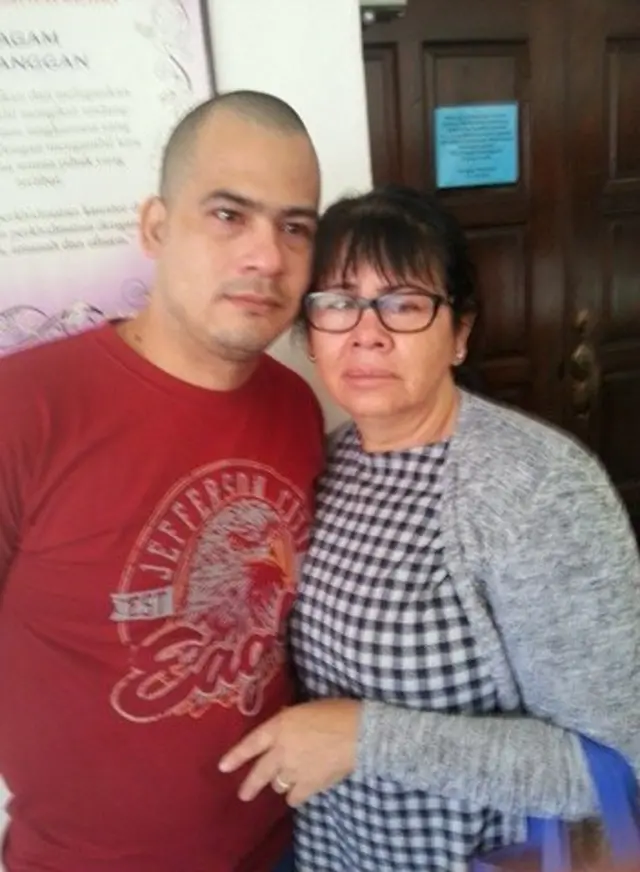 Víctor Paredes y Silvia Vargas