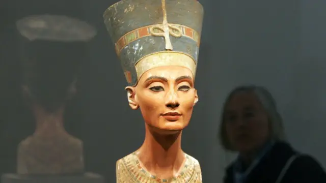 Nefertiti
