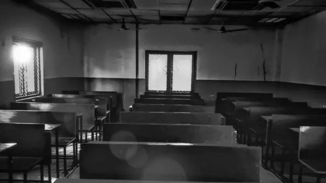 பள்ளி - கோப்புப் படம்